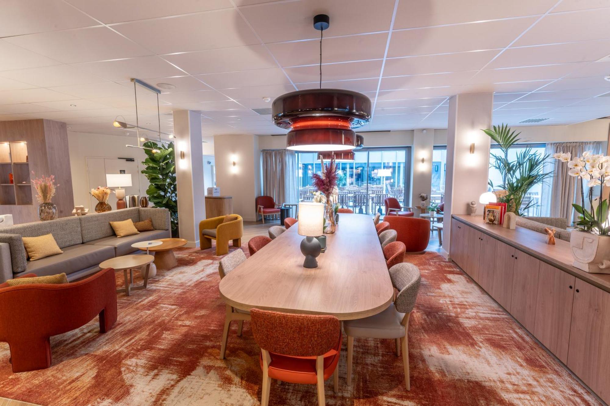 Novotel Angers Lac De Maine Екстериор снимка