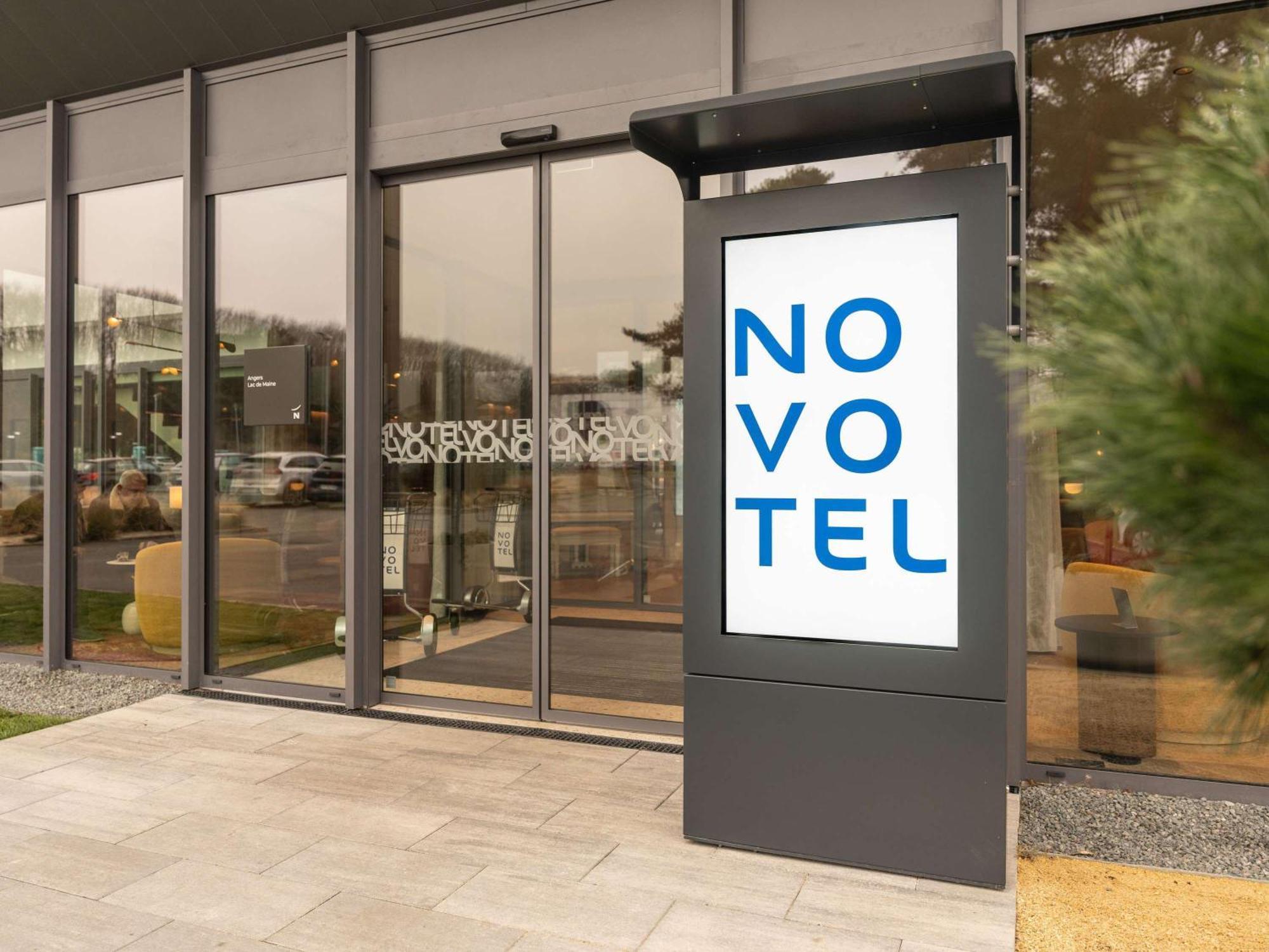 Novotel Angers Lac De Maine Екстериор снимка