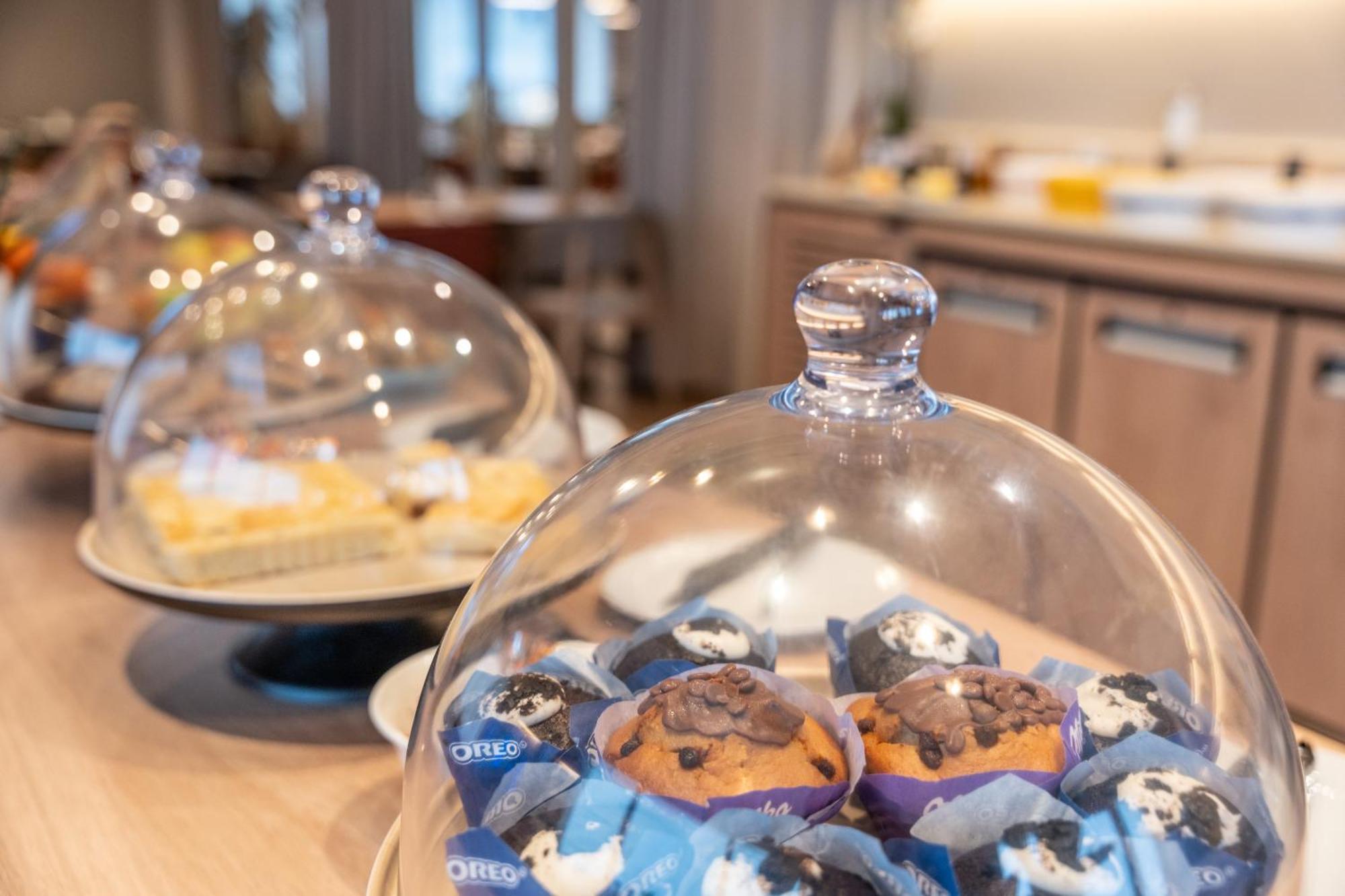 Novotel Angers Lac De Maine Екстериор снимка